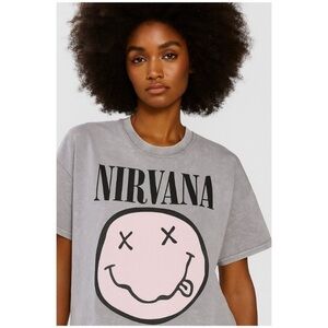 Nirvana Top 3X Smiley Face Thrashed Distressed Vintage Y2K Grunge T-Shirt